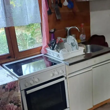 Tresnja Polje-Bijela