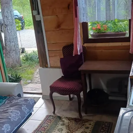 Tresnja * Polje-Bijela